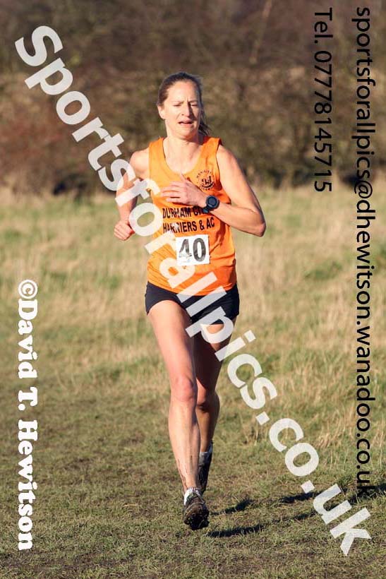 Womens masters and mens over-65s North Eastern Masters, Wallsend. Photo: David T. Hewitson/Sports for All Pics